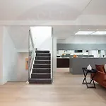 Kanangra - A Superb House On Sydney Harbour