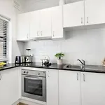 Bondi Bliss ~ Stylish & Comfy Gem ~ Walk To Beach!