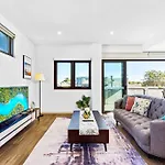 Centre Of Newtown 1 Bed Apt