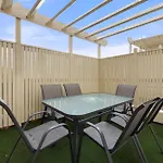 Perfect Holiday Home With Private Rooftop
