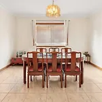 Luxury Villa Next To University Parks Shops