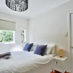 3 Bedroom House Family Friendly Surry Hills 2 E-Bikes Included
