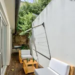3 Bedroom House Family Friendly Surry Hills 2 E-Bikes Included