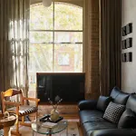 Apartment In Pyrmont
