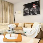 Modern Urban Oasis In The Heart Of Chinatown