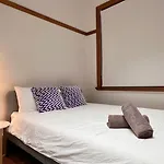 Charming Central Unit In Authentic Building