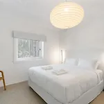 Executive 2Br Apt With Balcony Near Yarranabbe Park