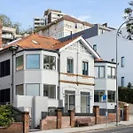 The Henrietta Apartments By Urban Rest