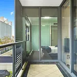 Super Snug 2Beds Apartment In Waterloo