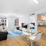 One Bedroom In Cbd Centre! 1302 Kent Self Catering