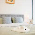 Panorama Perch - Elegant Urban Living With A Sea View