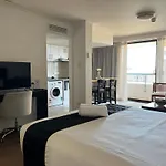 Sydney Hyde Park Private Apartments By Paxsafe