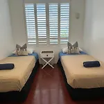 Holidayrento Bondi Beach Air Con, Parking And Pool