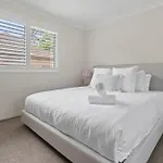 Urban Serenity 2Br With Balcony Parking