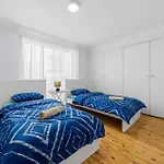 4 Bedroom Cozy House 20Mins City 15Mins Airport