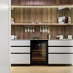 3 Bedroom Darling Harbour Apartment