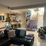 Boomerang 2