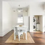 Balmoral Beach House - Footsteps To Beach
