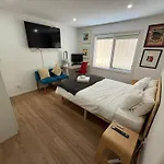 Private 1 Bedroom Apartment Near Beach And Shops