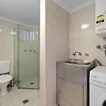 Cozy & Convenient Studio Apartment Close To Usyd