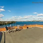 2 Bedroom Sydney Harbour Opera House Waterview
