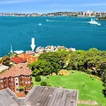 2 Bedroom Sydney Harbour Opera House Waterview