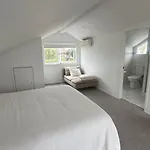 Delightful Home With Amazing City Views!