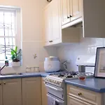 The Sanct North Sydney - Cozy Retreat Near Sydney Best Attractions