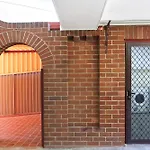 Sydney, Bexley North Holiday Home 3Bedrooms, Free Parking, Close To Train Station And Cbd