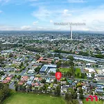 Metawise Parramatta Cozy Room With Furniture Wifi