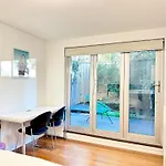 Glebe Guest House Air-Con