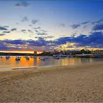 Best Location In Manly Harbour View