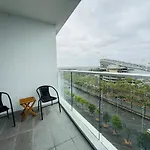 Olympic Park Gem 2 Bedroom Condo-Parking, Pool Gym 10