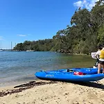 Land\'S Edge Harbour Lodge