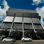 Modern 3-Bedroom Apartment, Ryde Nsw 2112