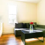 Elegant Studio Apartment Surry Hills 2