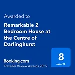Remarkable 2 Bedroom House At The Centre Of Darlinghurst