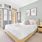 Heritage Surry Home With Skylight