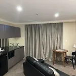 Wyndel Apartments Large Studio Sydney Cbd