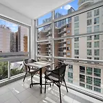 Vibrant 2Bd Hideaway - 1 Bd Converted From A Study