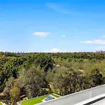 Sun-Filled Apt W Stunning Open Views Of Park&City