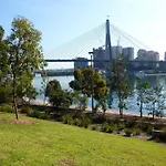 Spacious 3-Bed Townhouse In Stylish Balmain