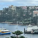 Harbour Views Walk To Surf Harbour Beaches & Wharf