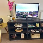 Super Comfortable Quiet Room