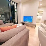 Cozy City-View Home In The Central Cbd