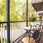 Charm & History 3Bdr Cottage Close To Harbour Views