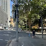 Sydney Cbd Apartment With High Speed Wifi