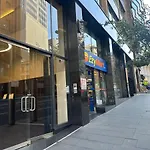 Sydney Cbd Apartment With High Speed Wifi