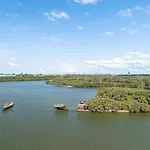 Green Skyline View2Br Close To Easter Show