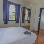 Affordable 2 Bedroom House Surry Hills 2 E-Bikes Included
